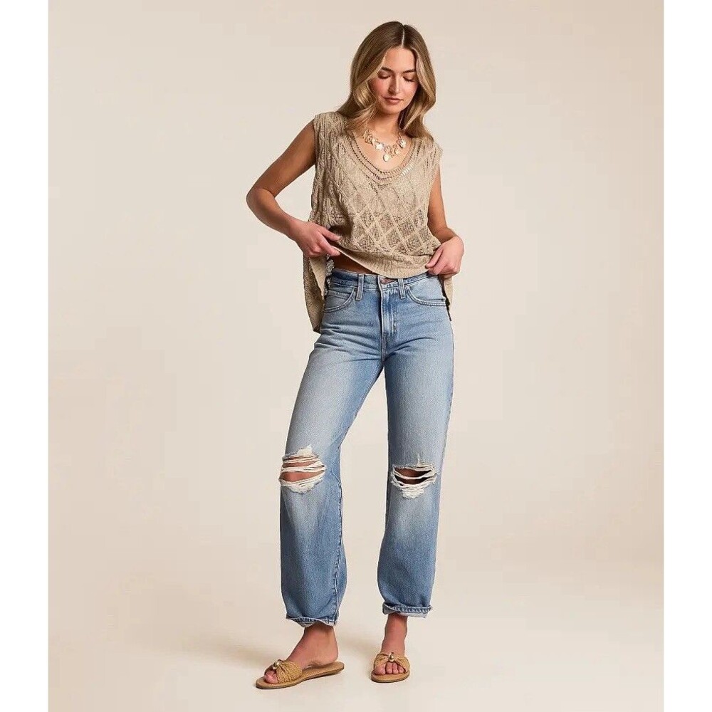 Levi's '94 Baggy Light Wash High Rise Distressed Straight 5-Pocket Jeans